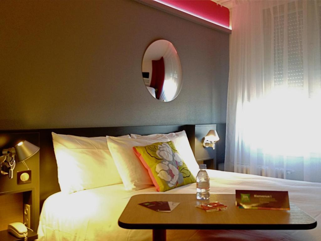 Ibis Styles Roanne Centre Gare Hotel Cameră foto