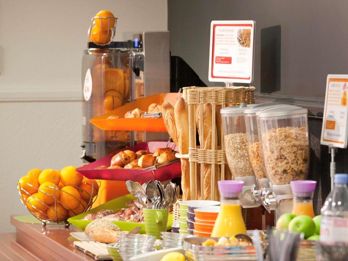 Ibis Styles Roanne Centre Gare Hotel Exterior foto